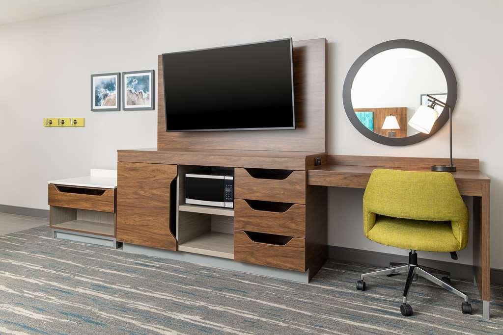 Hampton Inn & Suites Santa Rosa Sonoma Wine Country Стая снимка